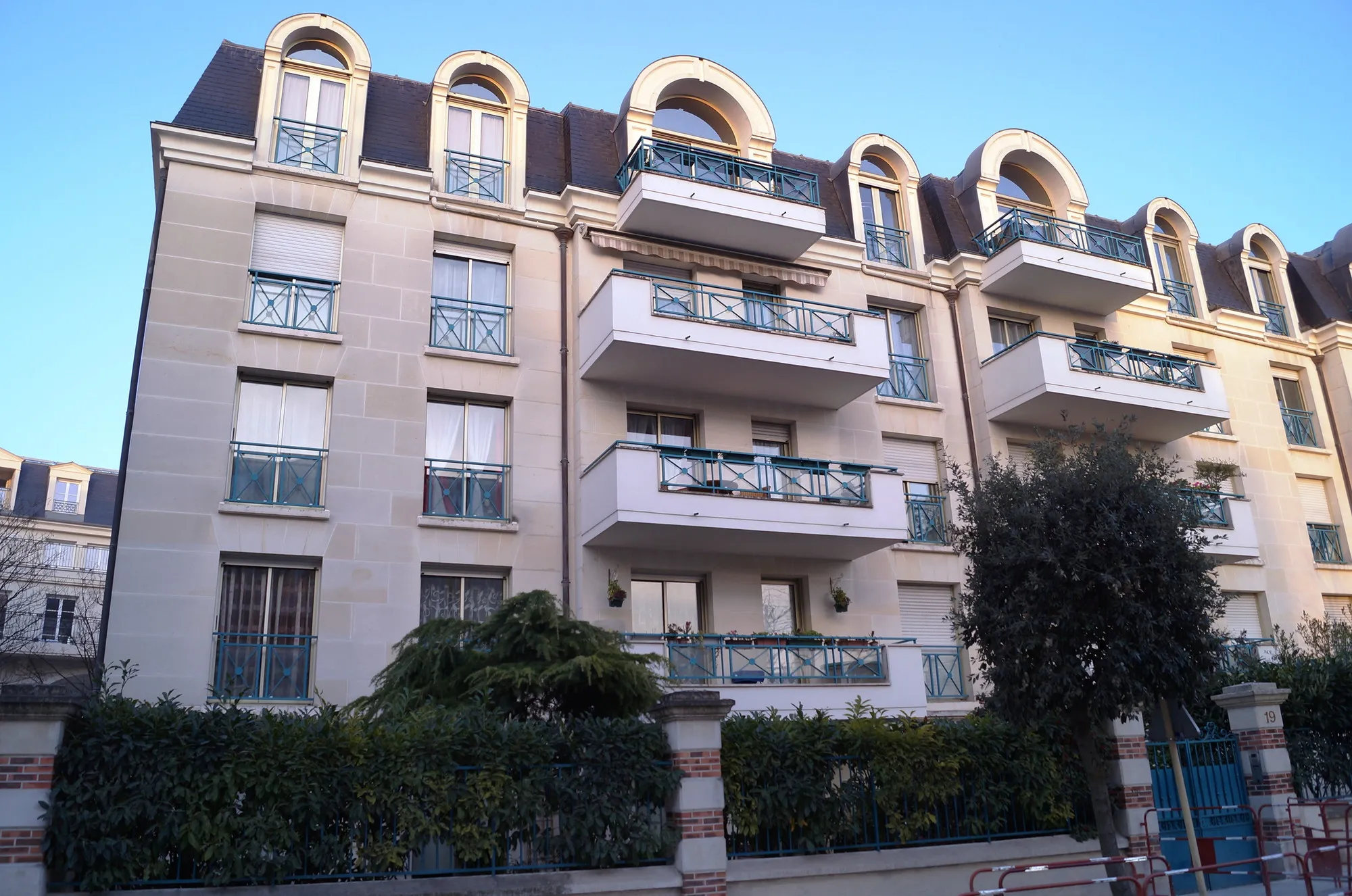 Immeuble réalisé par SIML au 19 rue des Murgers, La Garenne-Colombes