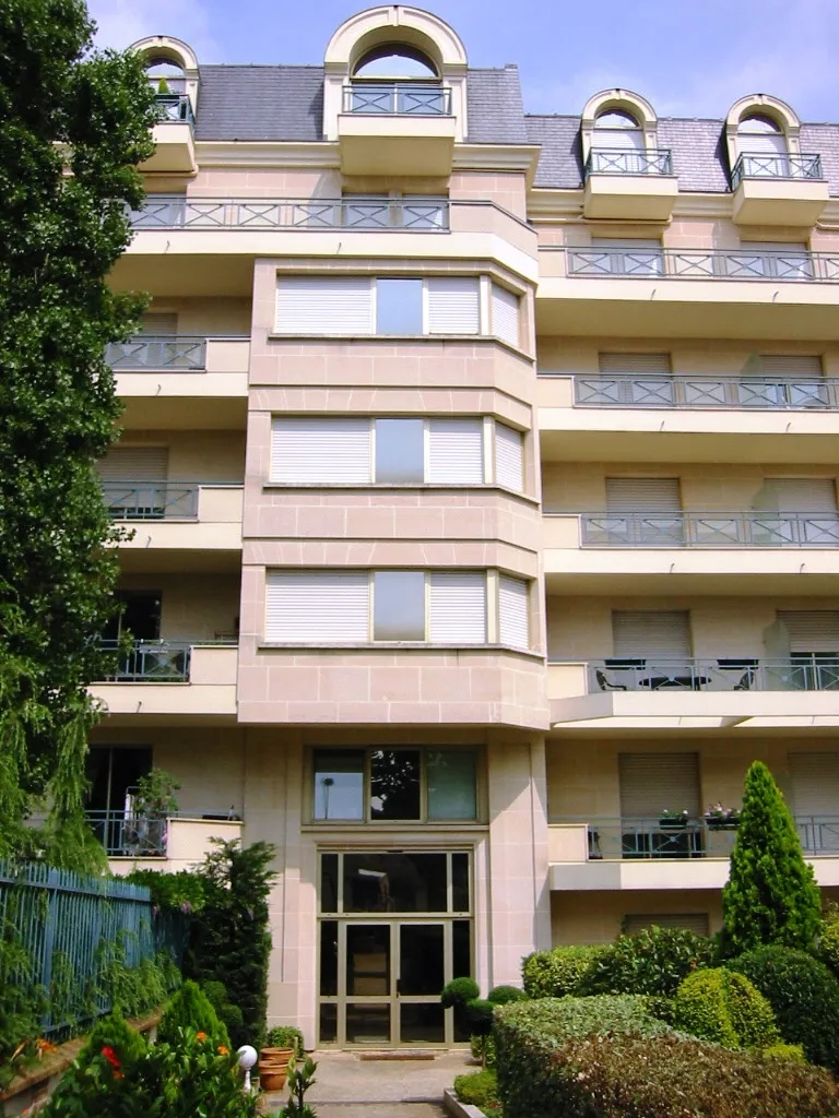 Immeuble réalisé par SIML au 30 boulevard National, La Garenne-Colombes